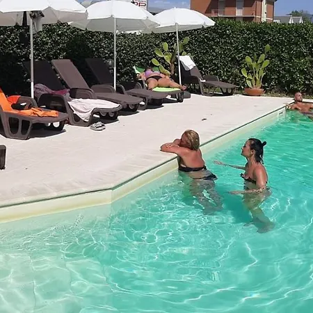מלון Nonna Anita Palace