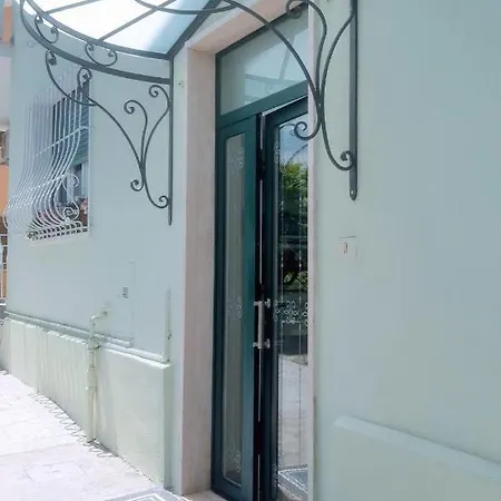 Nonna Anita Palace 호텔 나르니