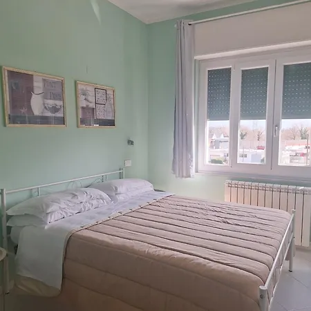 מלון Nonna Anita Palace 4*