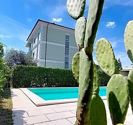 Nonna Anita Palace 4*